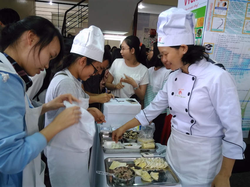 “Lạc”[-]vào[-]không[-]gian[-]công[-]nghệ[-]sinh[-]học[-]